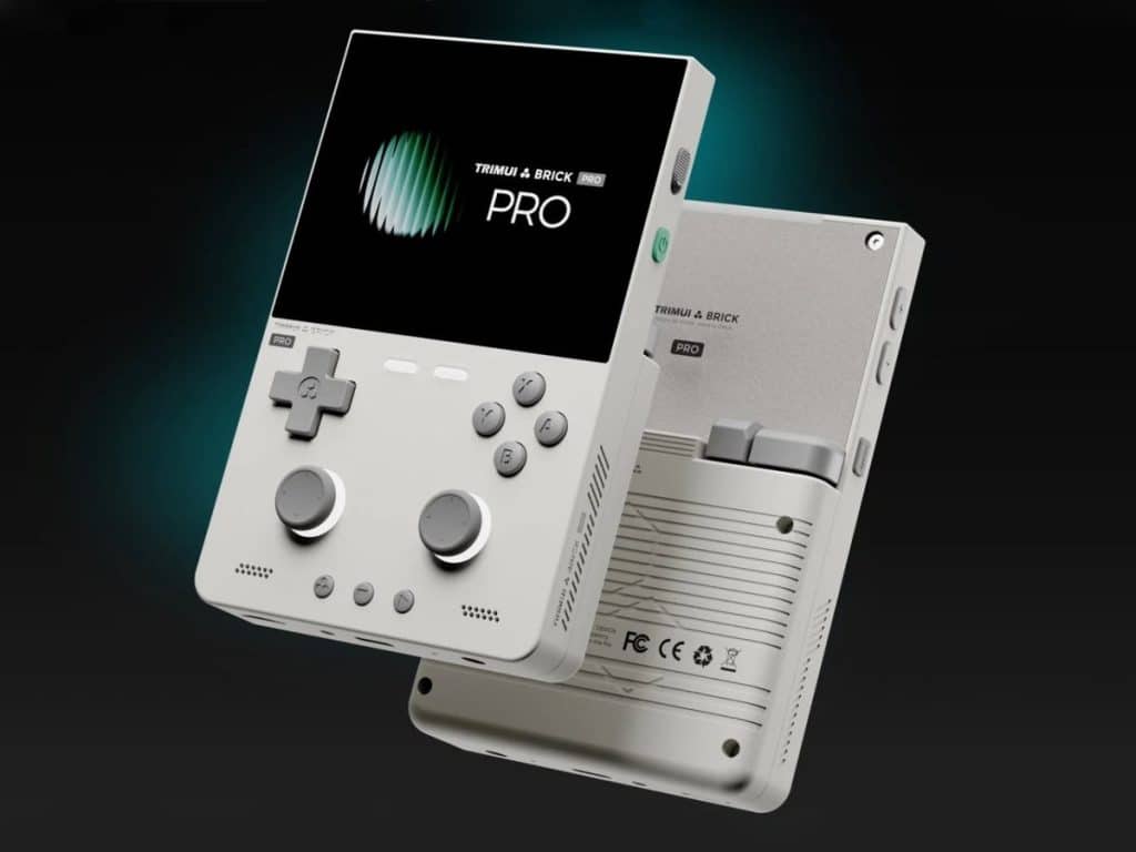 Test de la Trimui Brick Pro : vraiment pro pour moins de 100 € ? Détail des défauts ou points faibles visibles sur la console portable